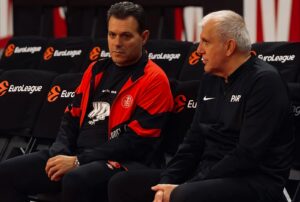 Ne veruje u svoj tim? Obradović prednost daje Barseloni, oglasio se i Nik Kalates Željko Obradović