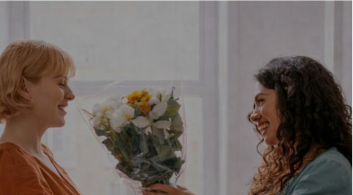 Ako u goste nikada ne idete praznih ruku, psihologija o vama kaže OVO Ako u goste nikada ne idete praznih ruku, psihologija o vama kaže OVO - featured image