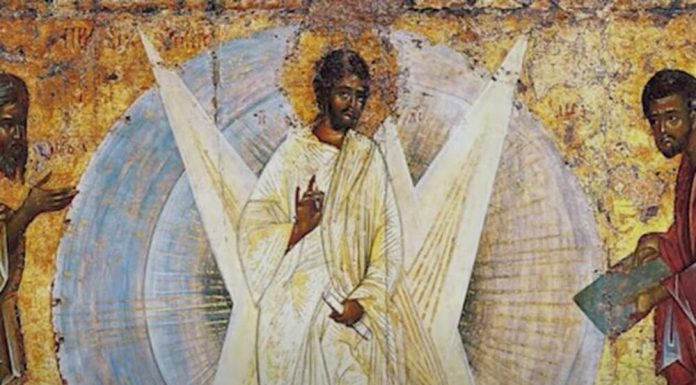 Večeras obavezno, ali obavezno morate uraditi jedno! Sutra je Preobraženje, a svaki pravi vernik ovo MORA DA ZNA! Večeras obavezno, ali obavezno morate uraditi jedno! Sutra je Preobraženje, a svaki pravi vernik ovo MORA DA ZNA! - featured image