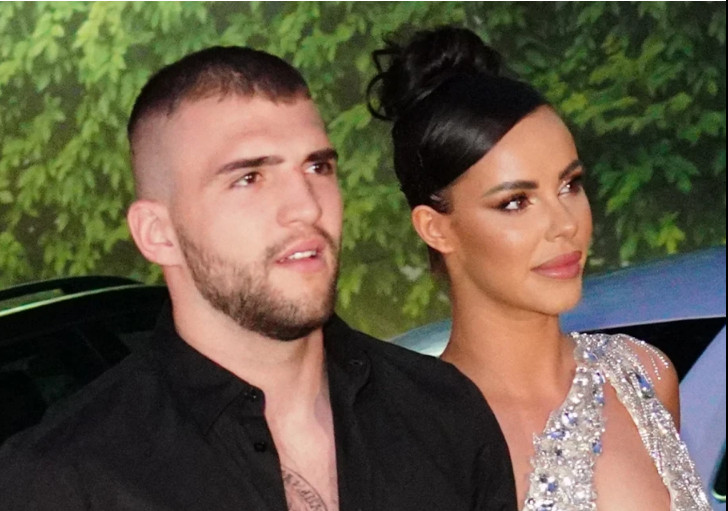 “DŽABA TVOJA KARIJERA…” Cecina koleginica OTKRILA ISTINU o Bogdani Ražnatović i porodici Rodić: OVO JE ŠOKIRALO CIJELU SRBIJU!CECA POSLIJE OVOG NEĆE MOĆ IZAĆ NA ULICU!!!! - featured image