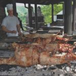 Najeo se jagnjetine u Jablanici, pa pobjegao: Konobar ga ganjao do Banja Luke a pogledajte sta se desilo kad ga je uhvatio!!! Najeo se jagnjetine u Jablanici, pa pobjegao: Konobar ga ganjao do Banja Luke a pogledajte sta se desilo kad ga je uhvatio!!! - featured image