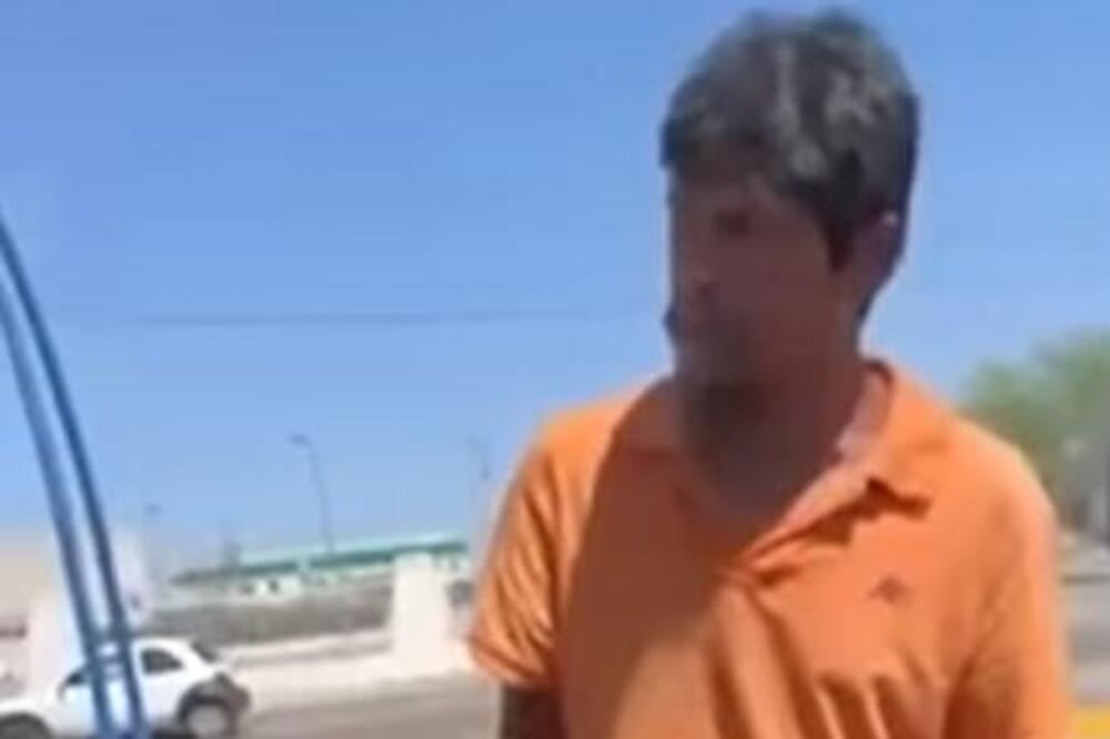 PROSJAK MU PRIŠAO I TRAŽIO NOVAC, A ON MU PONUDIO POSAO: Odgovor koji je dobio će vas iznervirati (VIDEO) - featured image PROSJAK MU PRIŠAO I TRAŽIO NOVAC, A ON MU PONUDIO POSAO: Odgovor koji je dobio će vas iznervirati (VIDEO) - featured image